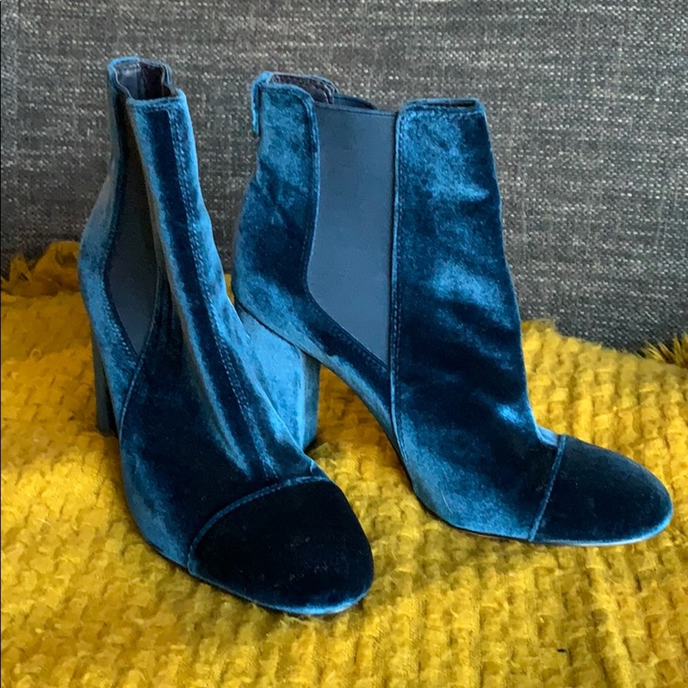 Sam Edelman velvet ankle boot